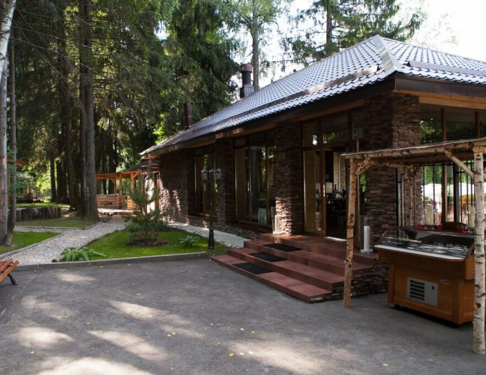 Зал гриль-бара - Отель «Солнечный Park Hotel & SPA»