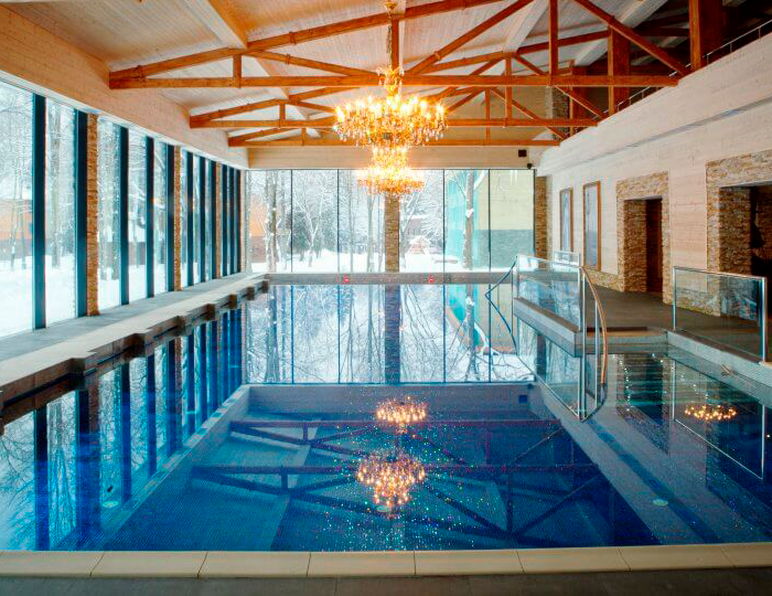 Крытый бассейн - Отель «Солнечный Park Hotel & SPA»