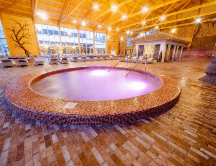 Бассейн-джакузи - Отель «Солнечный Park Hotel & SPA»